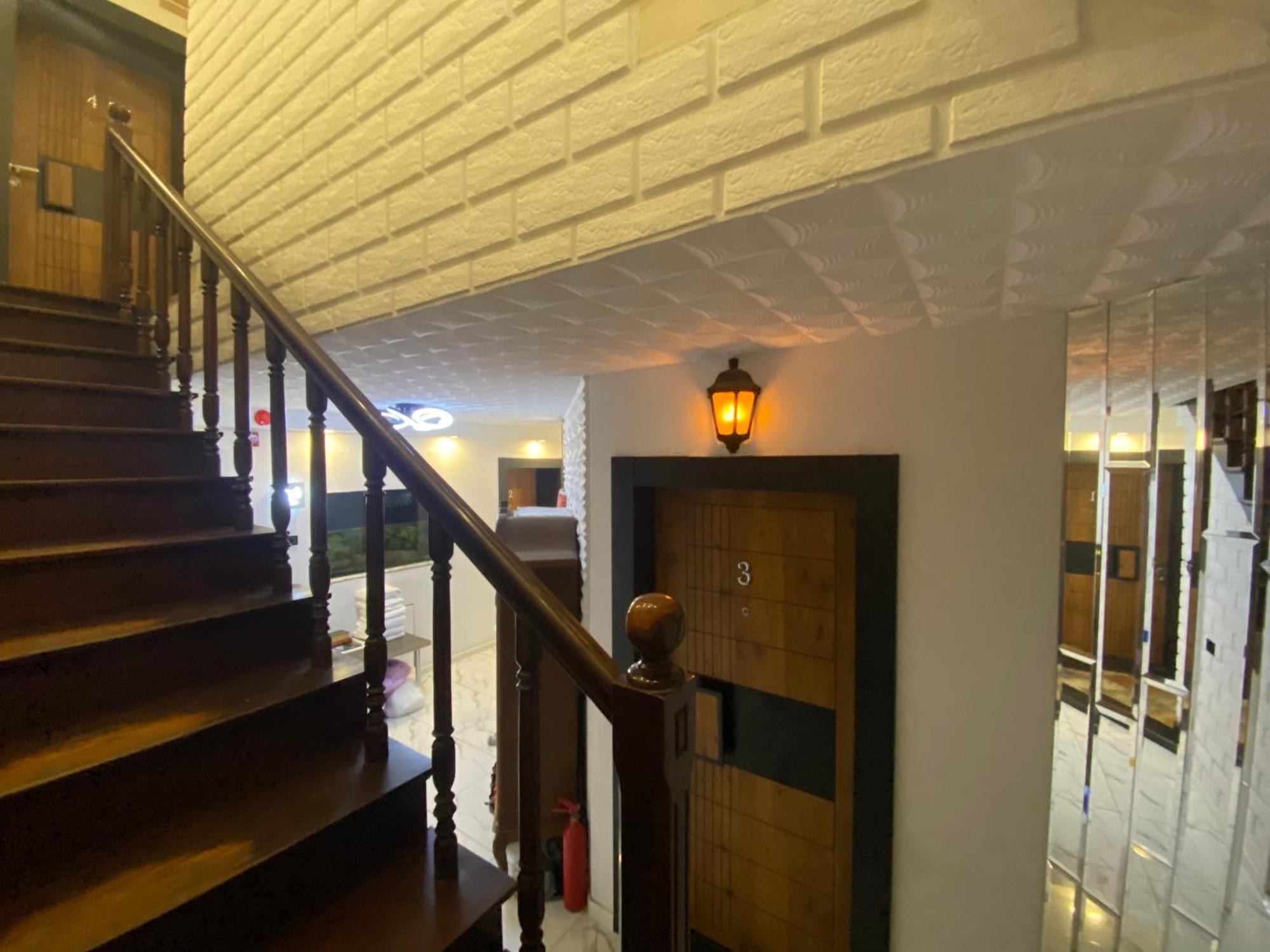 شقة Casa Neptun In Old باتومي المظهر الخارجي الصورة