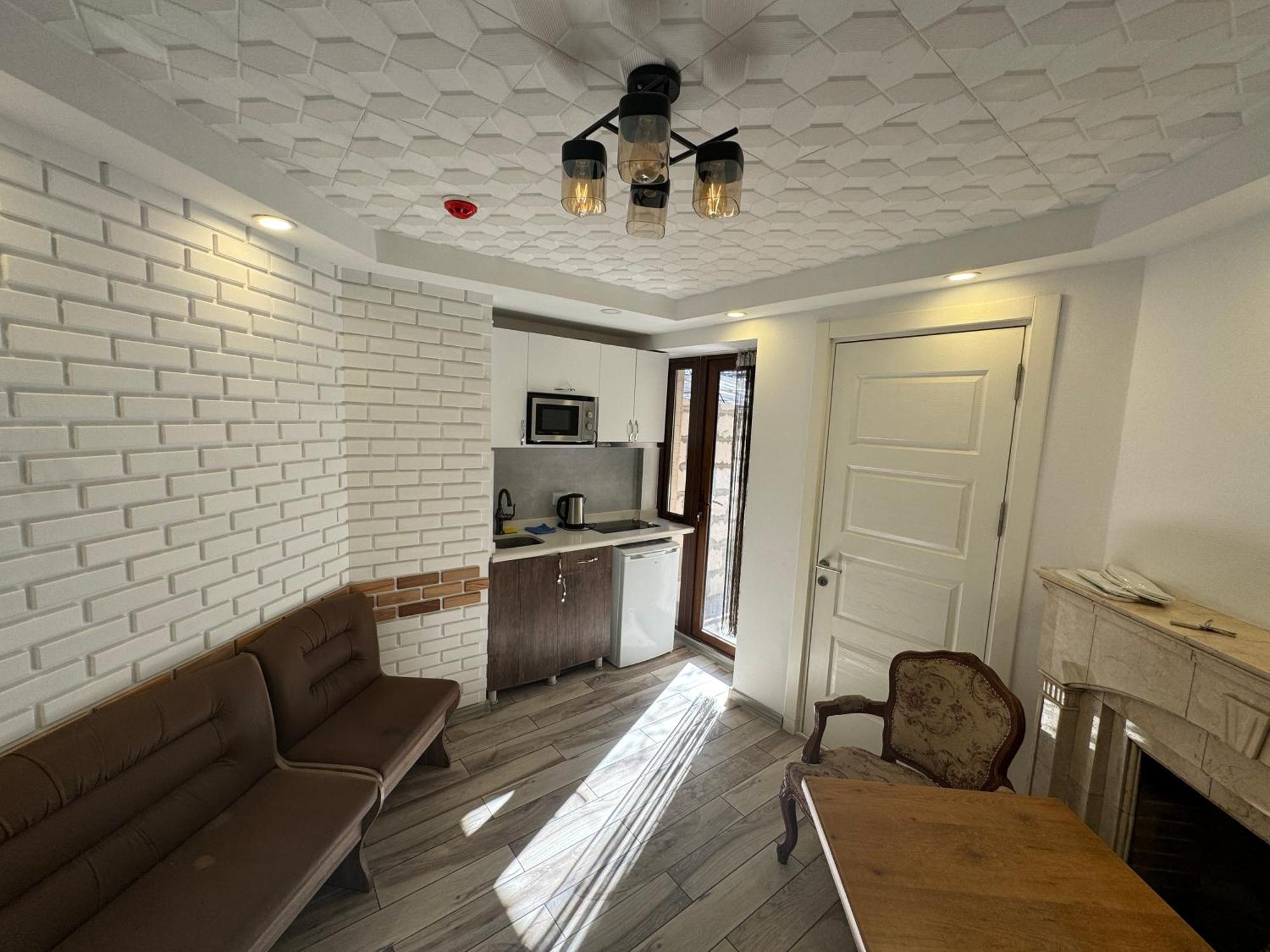 شقة Casa Neptun In Old باتومي المظهر الخارجي الصورة