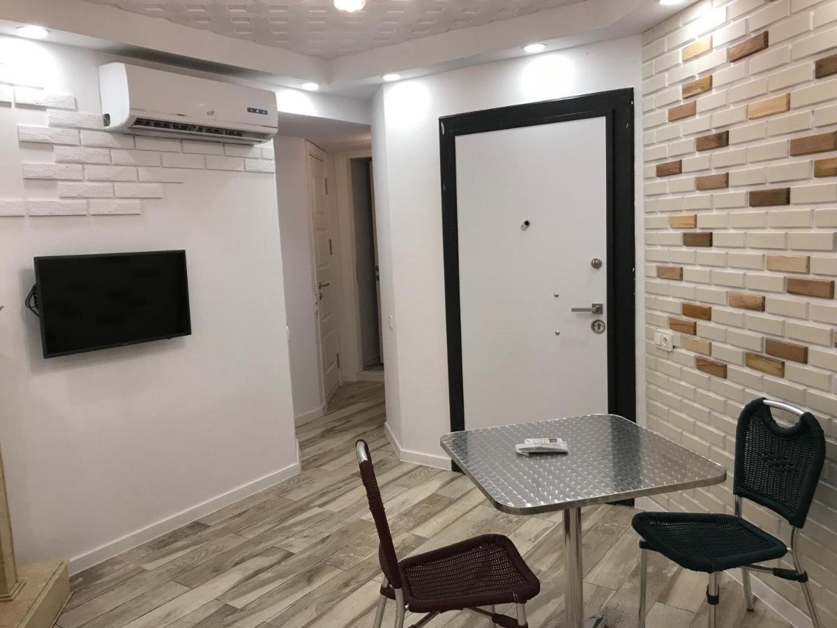 شقة Casa Neptun In Old باتومي المظهر الخارجي الصورة